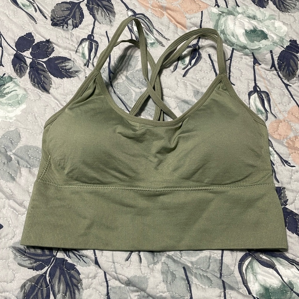 NWOT Green Crossback Sports Bra
